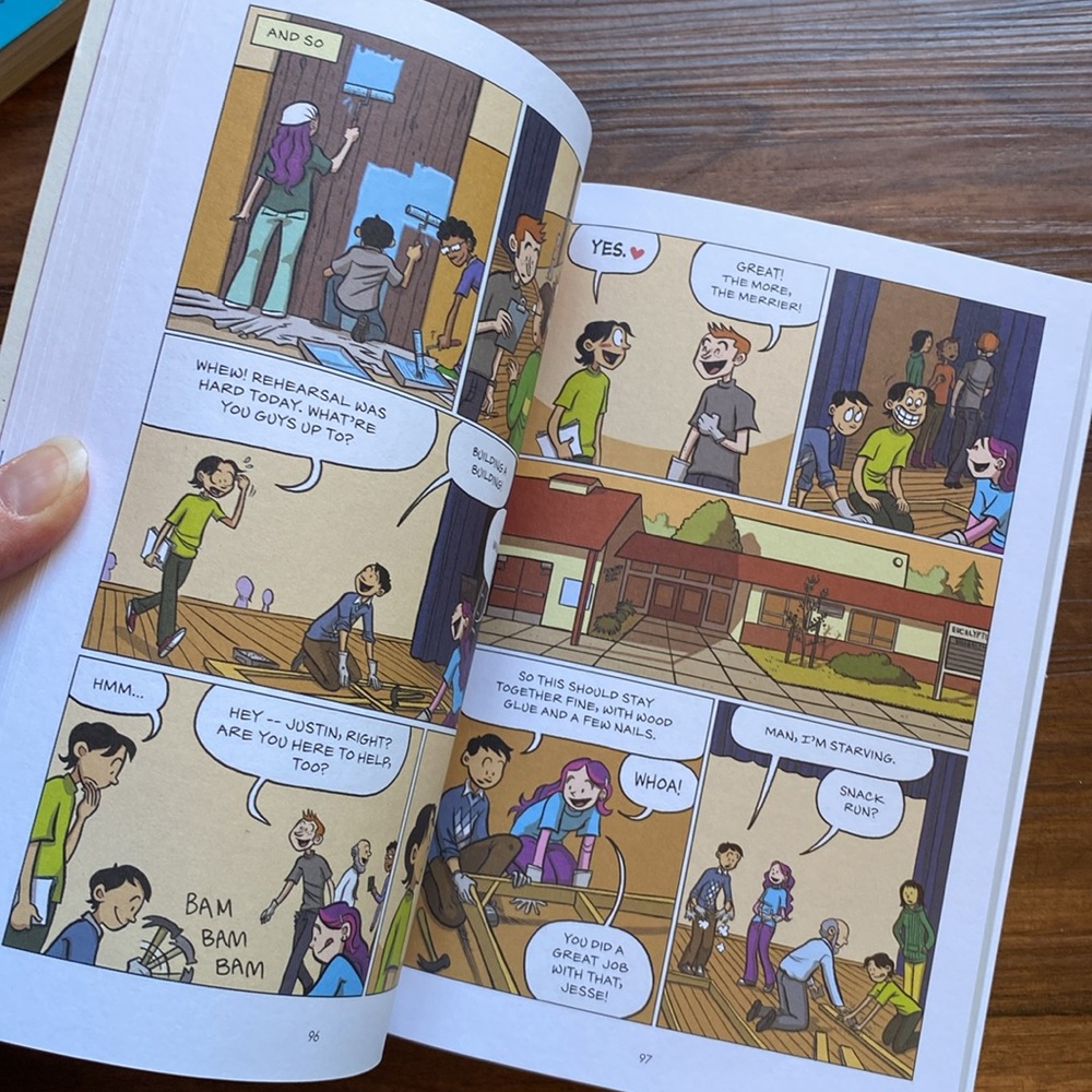 Sisters, Guts, and Drama Book Set - Scholastic - Picture 9 of 12